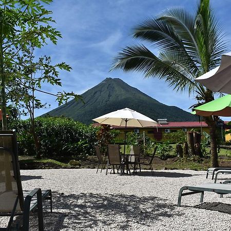 Hotel Roca Negra Del Arenal La Fortuna Buitenkant foto
