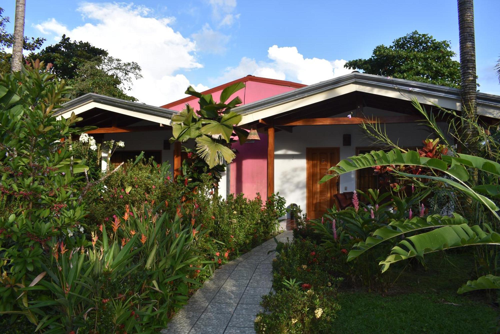 Hotel Roca Negra Del Arenal La Fortuna Buitenkant foto