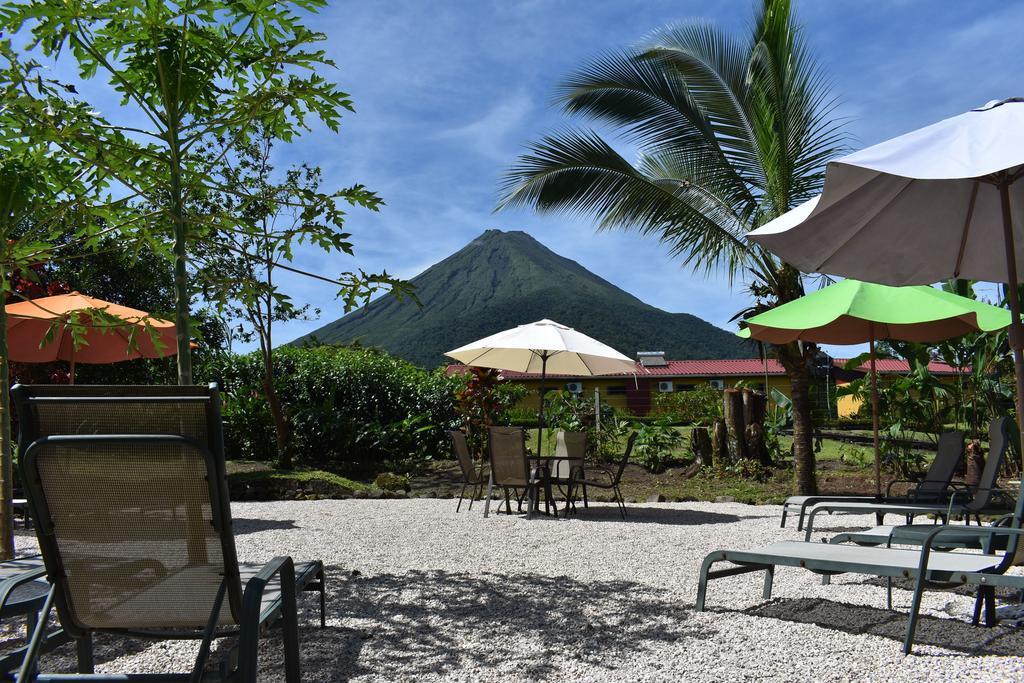 Hotel Roca Negra Del Arenal La Fortuna Buitenkant foto