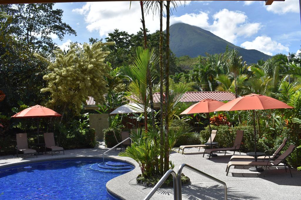 Hotel Roca Negra Del Arenal La Fortuna Buitenkant foto